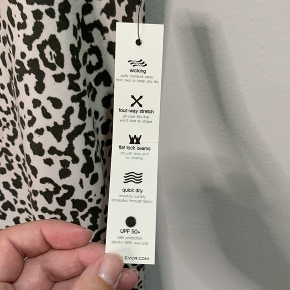 Evolution and creation animal print leggings size 1X - Picture 3 of 6